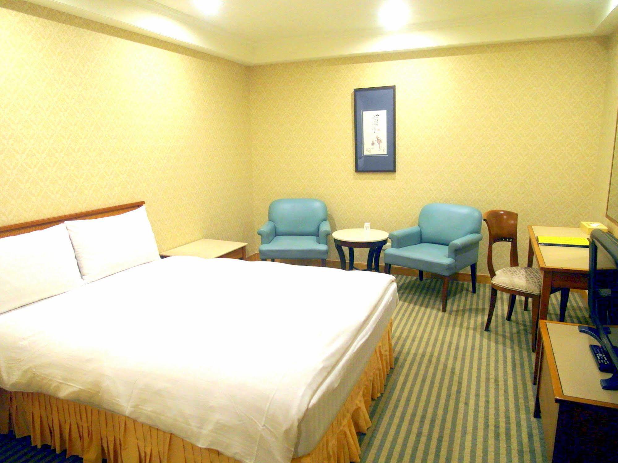 Apollo Hotel Puli Εξωτερικό φωτογραφία