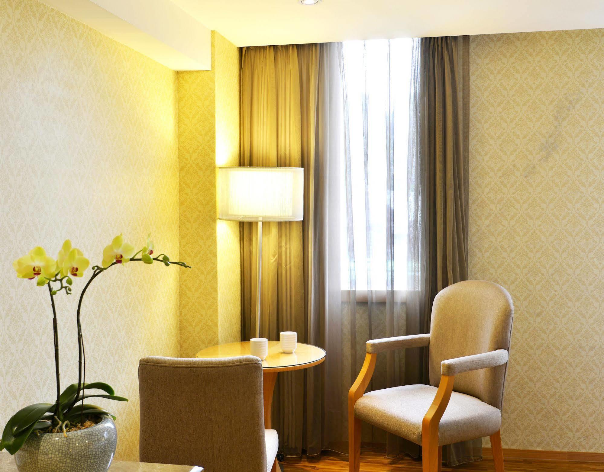 Apollo Hotel Puli Εξωτερικό φωτογραφία